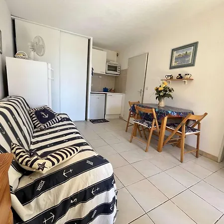 2p Avec Jardin, Piscine, Parking Et Navettes Gratuites - - Fr-1-226b-196 * Cavalaire-sur-Mer