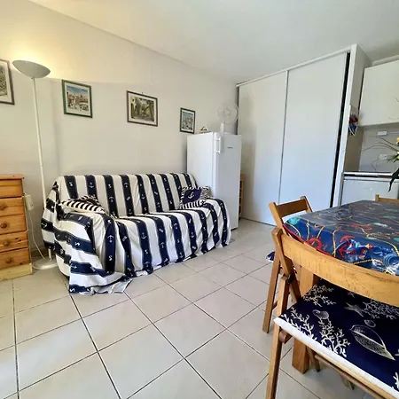 2p Avec Jardin, Piscine, Parking Et Navettes Gratuites - - Fr-1-226b-196 Cavalaire-sur-Mer