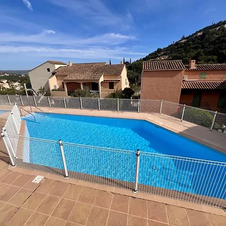 2p Avec Jardin, Piscine, Parking Et Navettes Gratuites - - Fr-1-226b-196